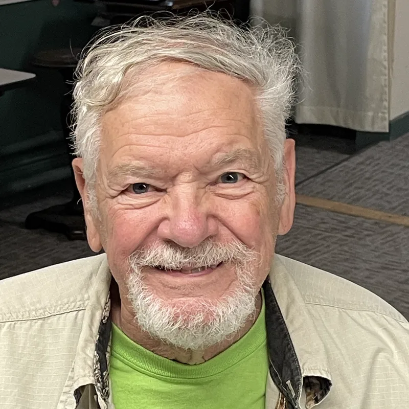 Oliver Peck